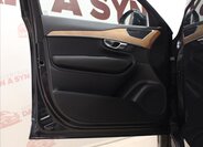 Volvo XC90 SUV / Terénní 2,0 l 173 kw