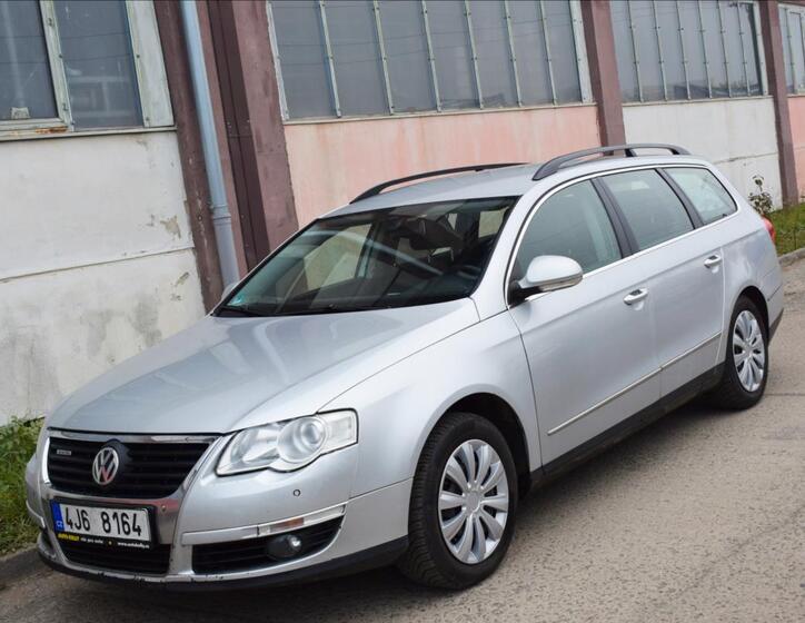 Volkswagen Passat 1
