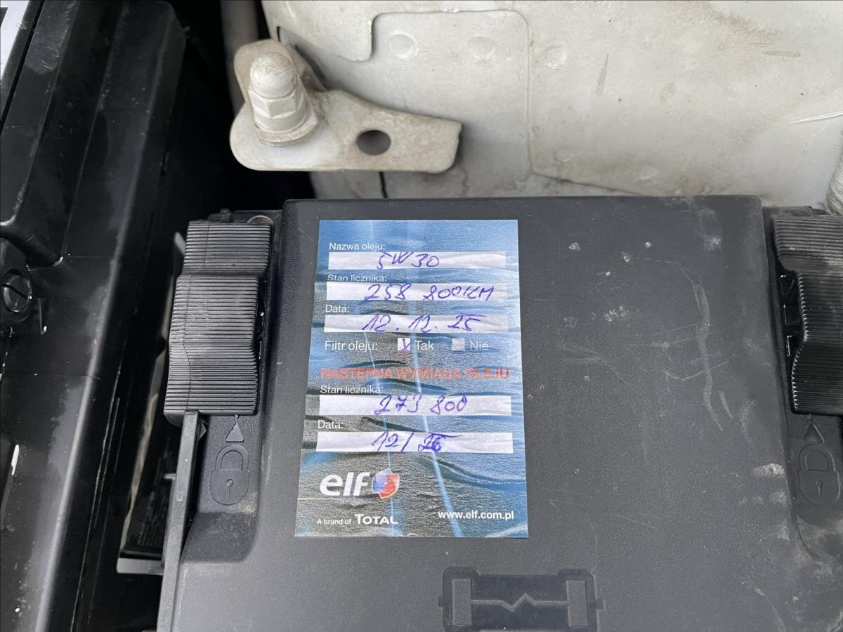 Volkswagen Caddy Skříň 2,0 l 81 kw