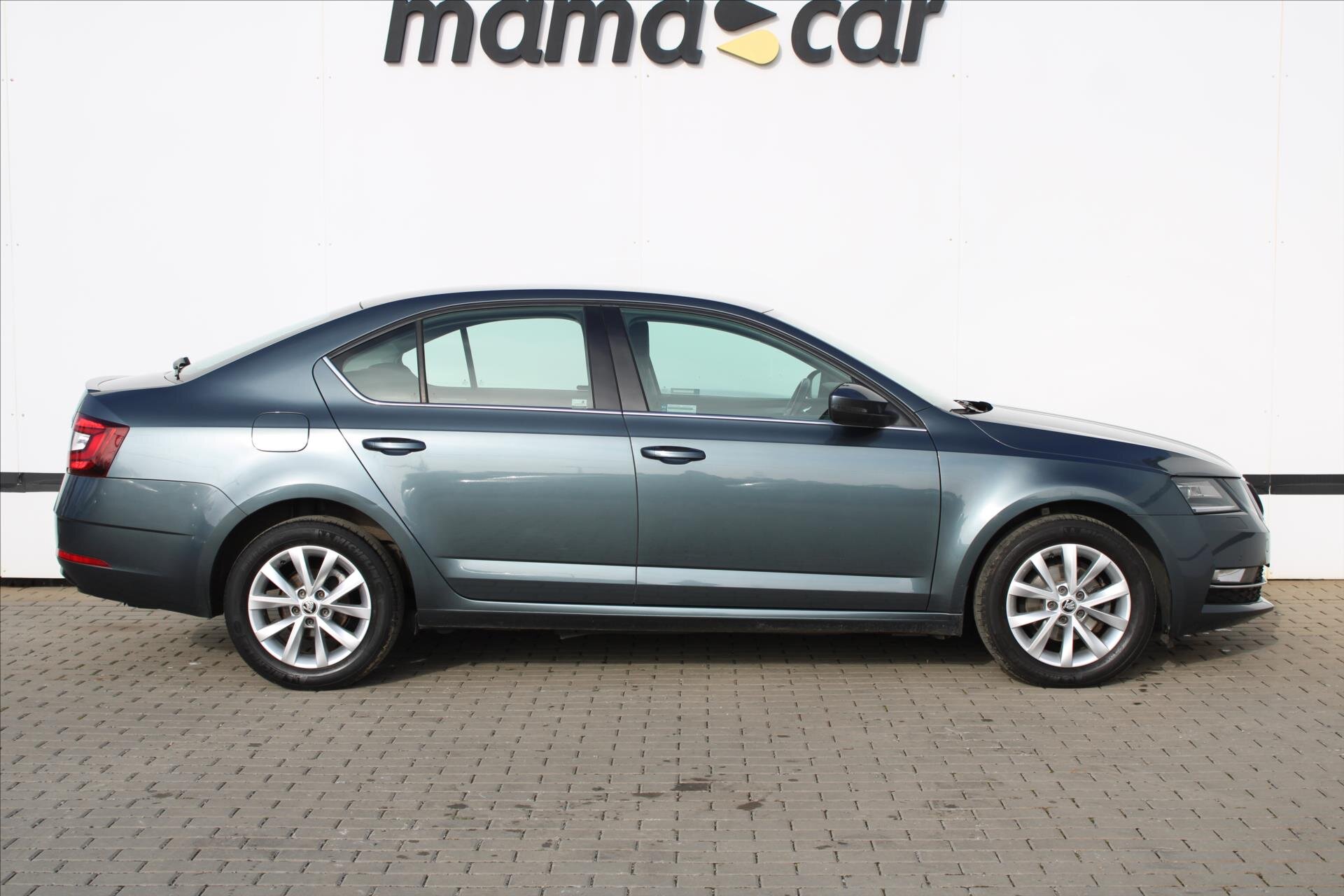 Škoda Octavia Liftback 1,6 l 85 kw