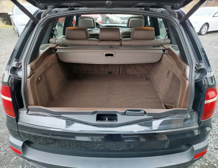 BMW X5 SUV / Terénní 3,0 l 173 kw