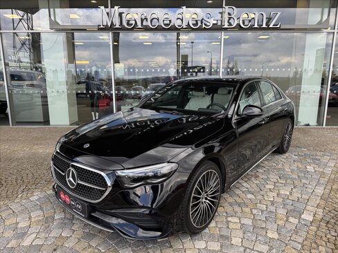 Mercedes-Benz Třídy E Sedan / Limuzína 3,0 l 280 kw