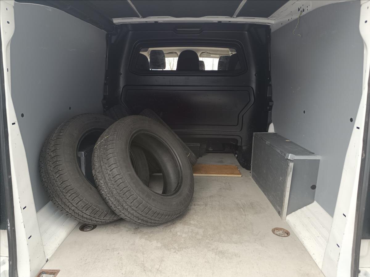 Opel Vivaro MPV 2,0 l 106 kw