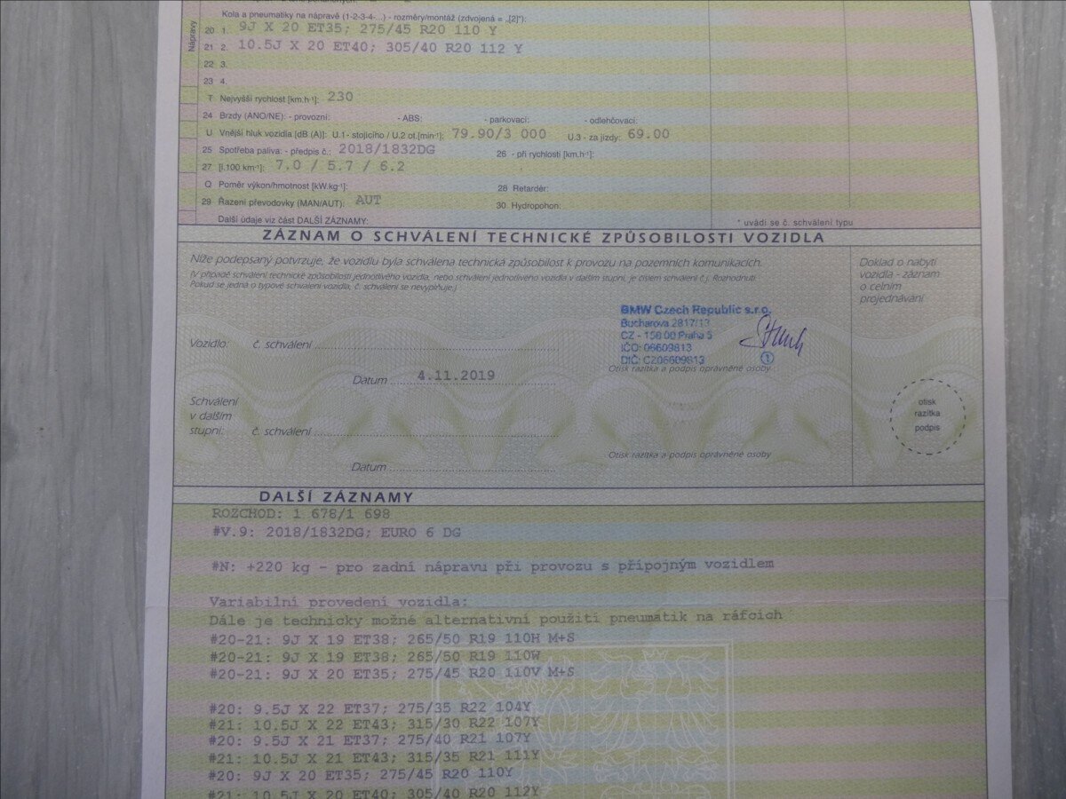 BMW X5 SUV / Terénní 3,0 l 195 kw