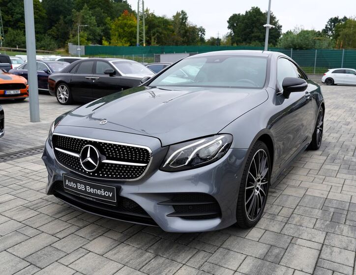 Mercedes-Benz Třídy E 2