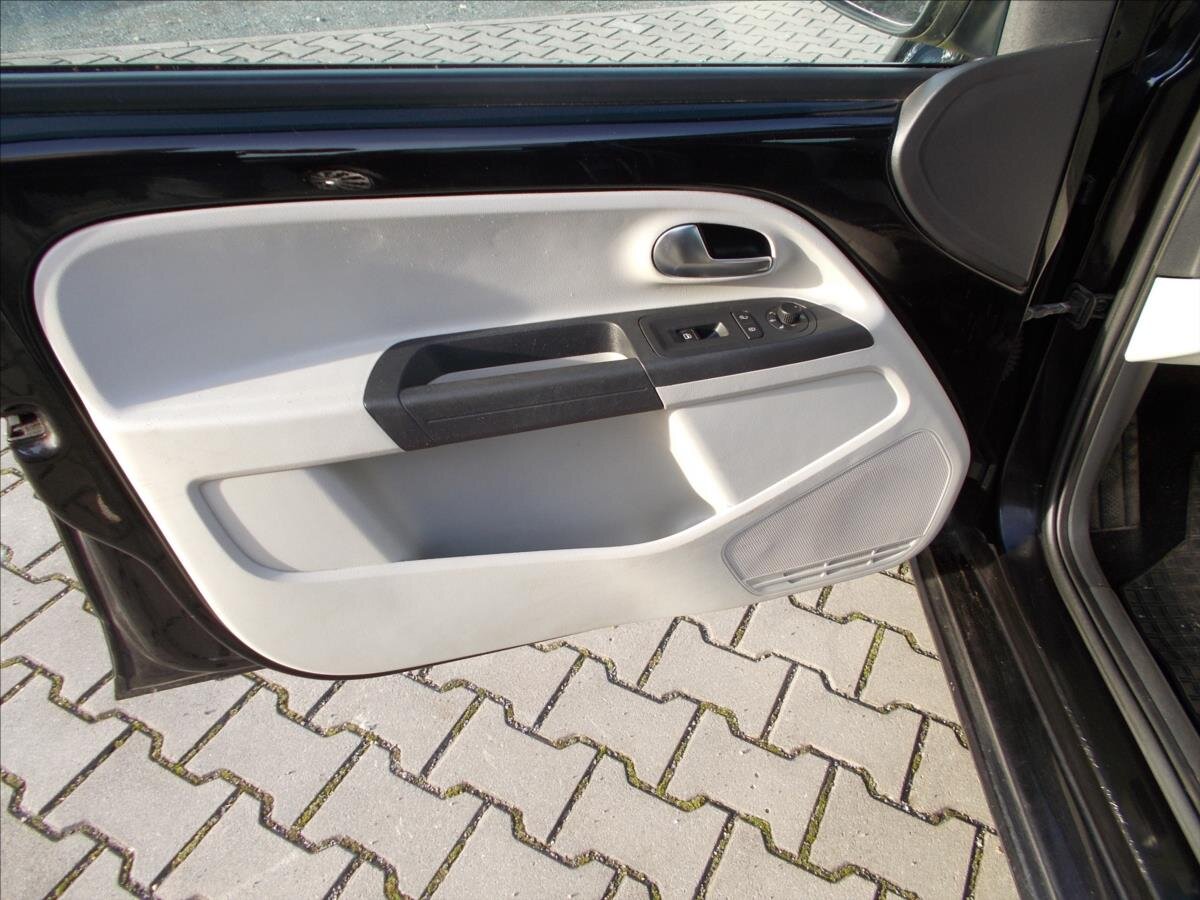Seat Mii Hatchback 999,0 44 kw