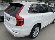 Volvo XC90 SUV / Terénní 2,0 l 173 kw