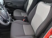 Toyota Yaris 9