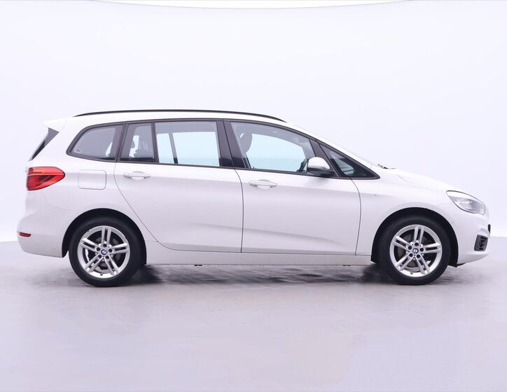 BMW Řada 2 Kombi 2,0 l 110 kw