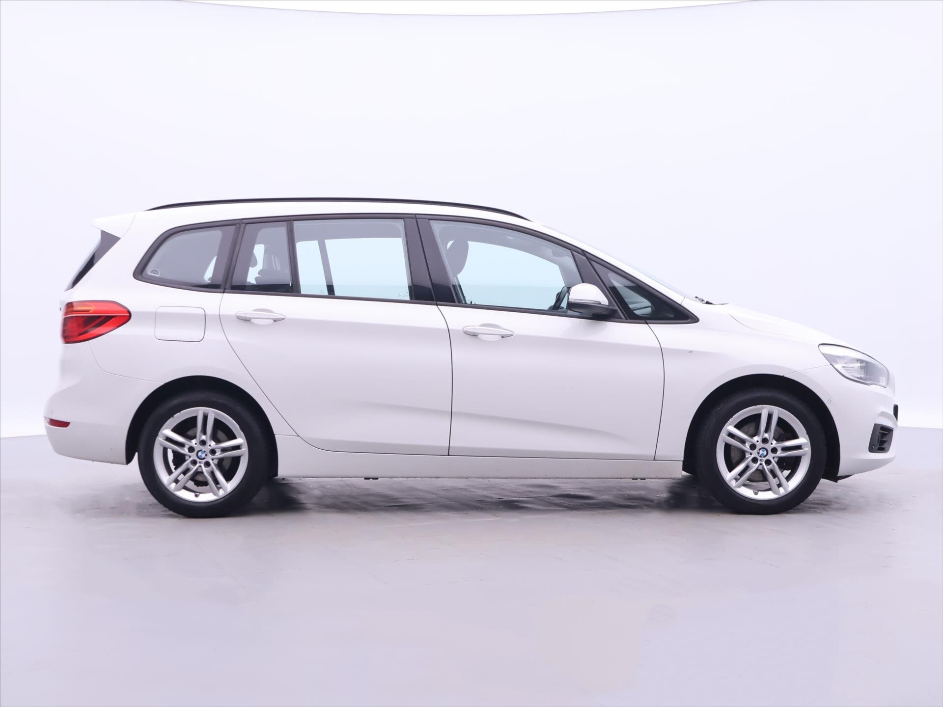 BMW Řada 2 Kombi 2,0 l 110 kw