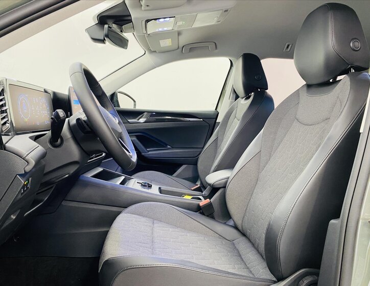 Volkswagen Tiguan SUV / Terénní 1,5 l 110 kw