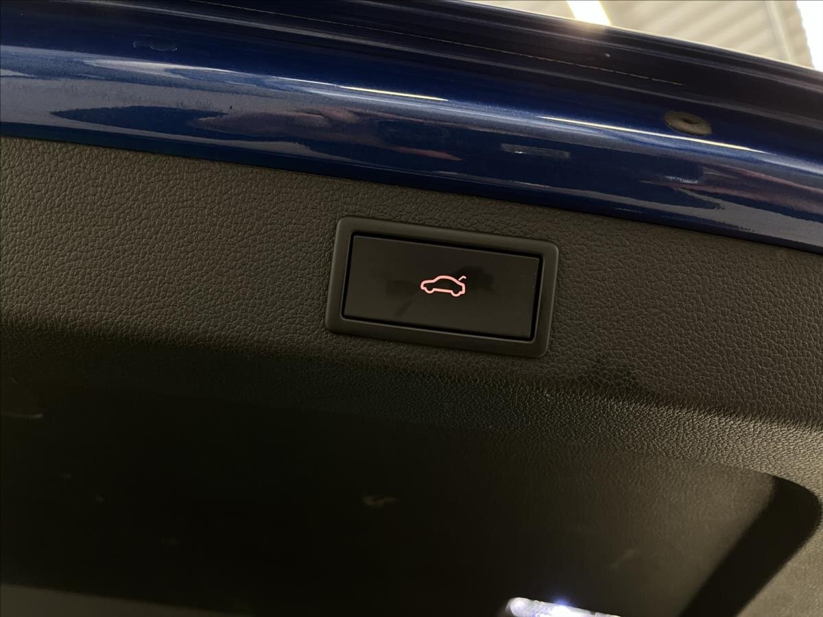 Škoda Superb Kombi 2,0 l 110 kw