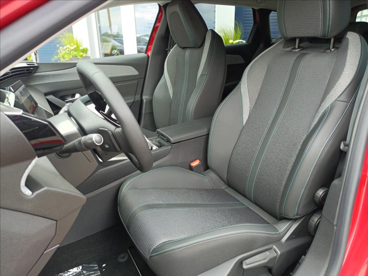 Peugeot 308 Kombi 1,5 l 96 kw