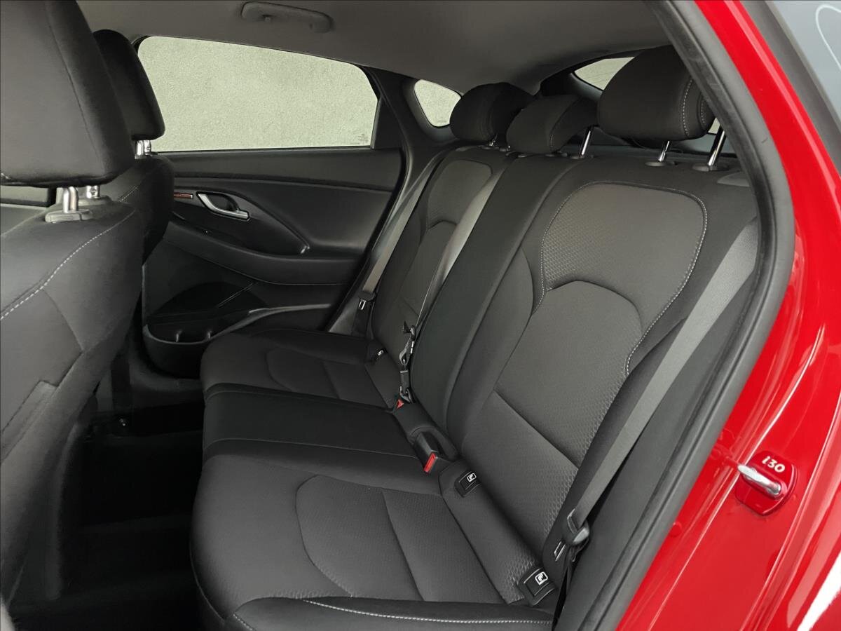 Hyundai i30 Liftback 998,0 88 kw