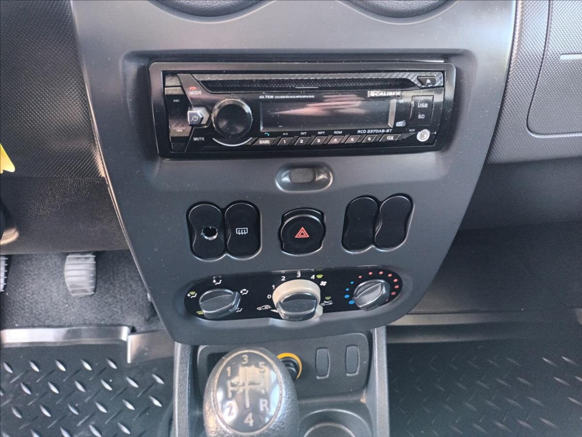 Dacia Duster SUV 1,6 l 77 kw