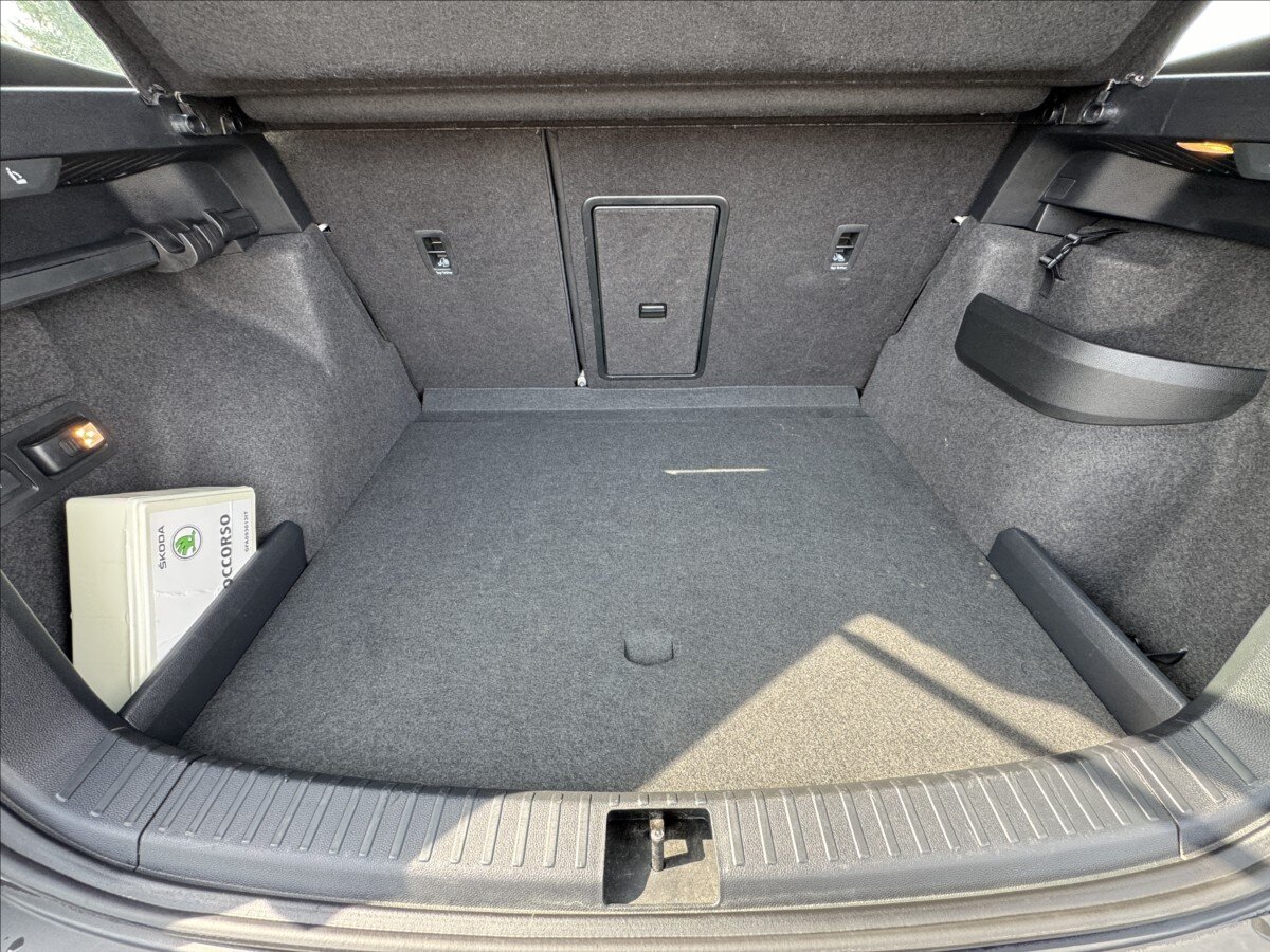 Škoda Karoq Kombi 1,6 l 85 kw