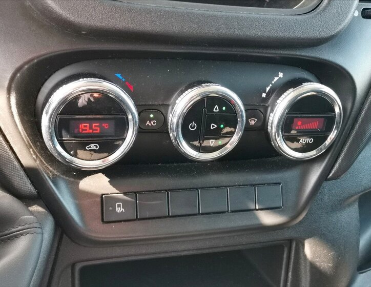 Iveco Daily Ostatní 2,3 l 115 kw