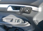 Volkswagen Touran MPV 1,6 l 77 kw