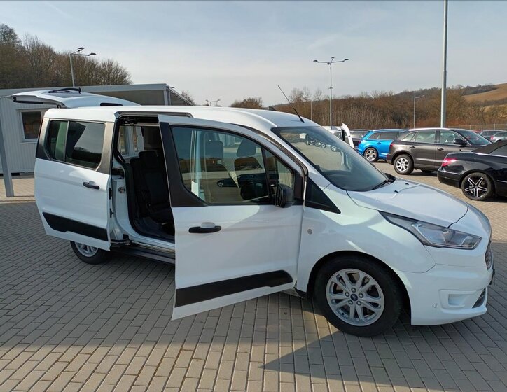 Ford Tourneo Connect Kombi 1,5 l 88 kw