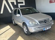 Mercedes-Benz Třídy M SUV / Terénní 2,7 l 120 kw