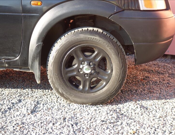 Land Rover Freelander SUV 2,0 l 72 kw