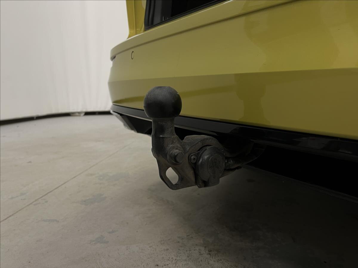 Volkswagen Golf Kombi 1,5 l 110 kw