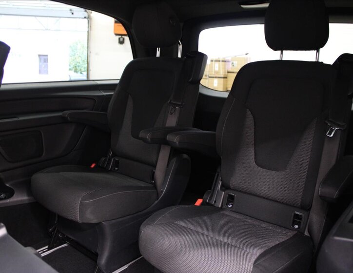 Mercedes-Benz Třídy V 16