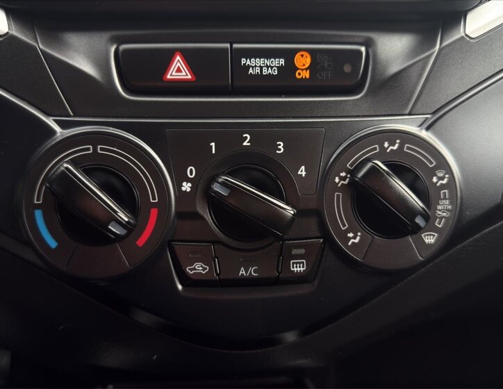 Suzuki Baleno Hatchback 1,2 l 66 kw