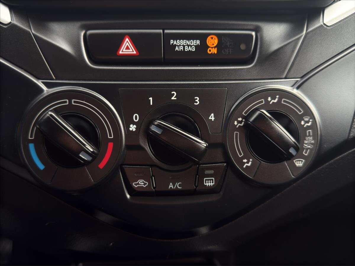 Suzuki Baleno Hatchback 1,2 l 66 kw