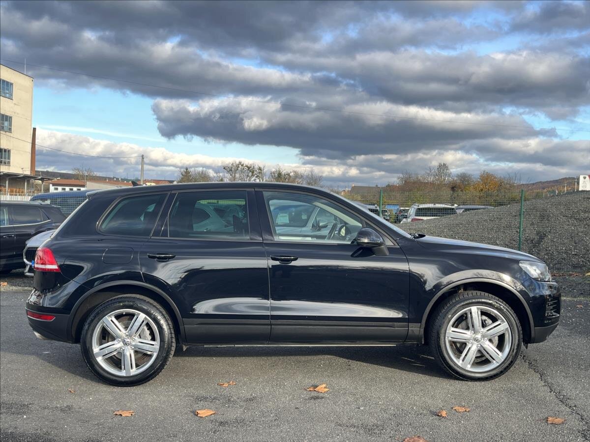 Volkswagen Touareg SUV 3,0 l 150 kw