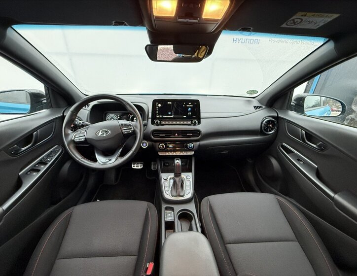 Hyundai Kona SUV 1,6 l 145 kw