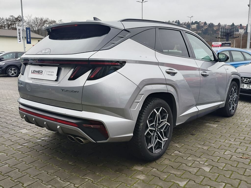 Hyundai Tucson SUV 1,6 l 110 kw