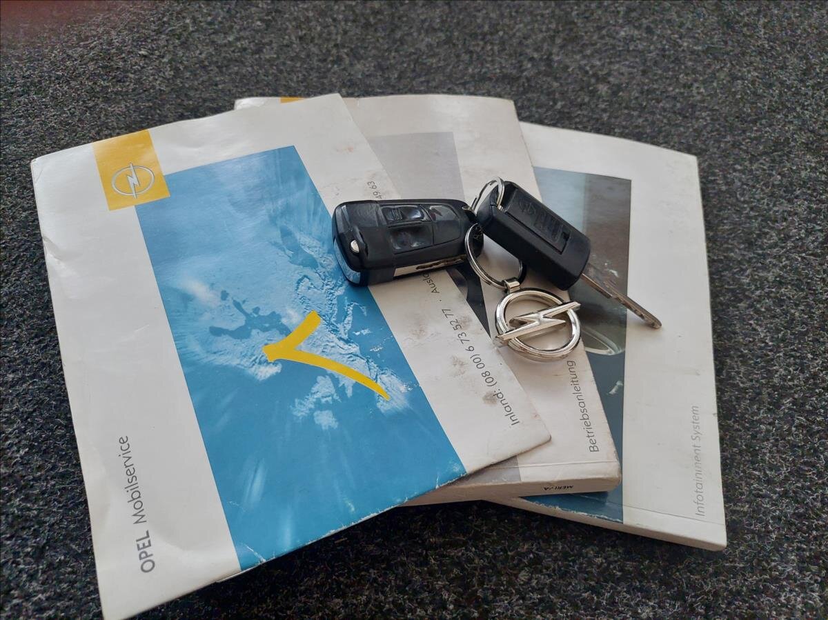 Opel Meriva MPV 1,6 l 77 kw