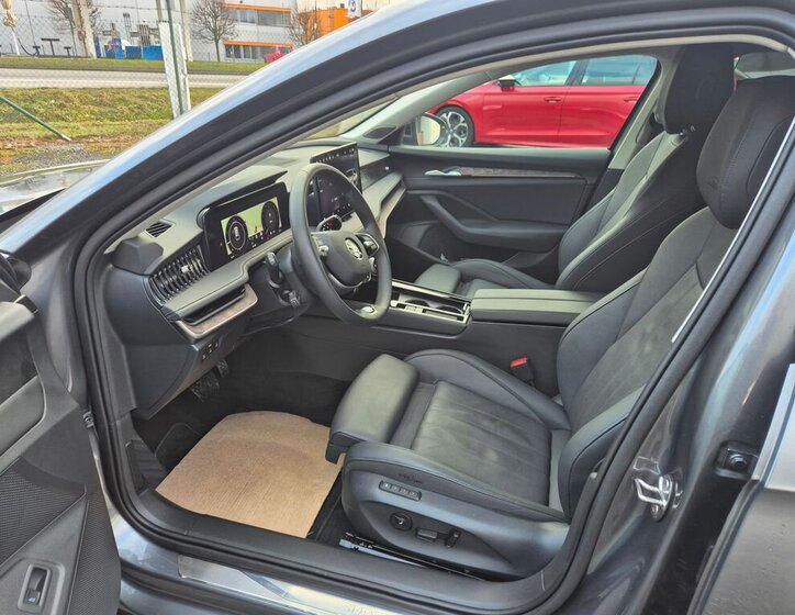 Škoda Superb Kombi 2,0 l 142 kw