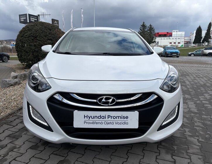 Hyundai i30 Kombi 1,6 l 99 kw