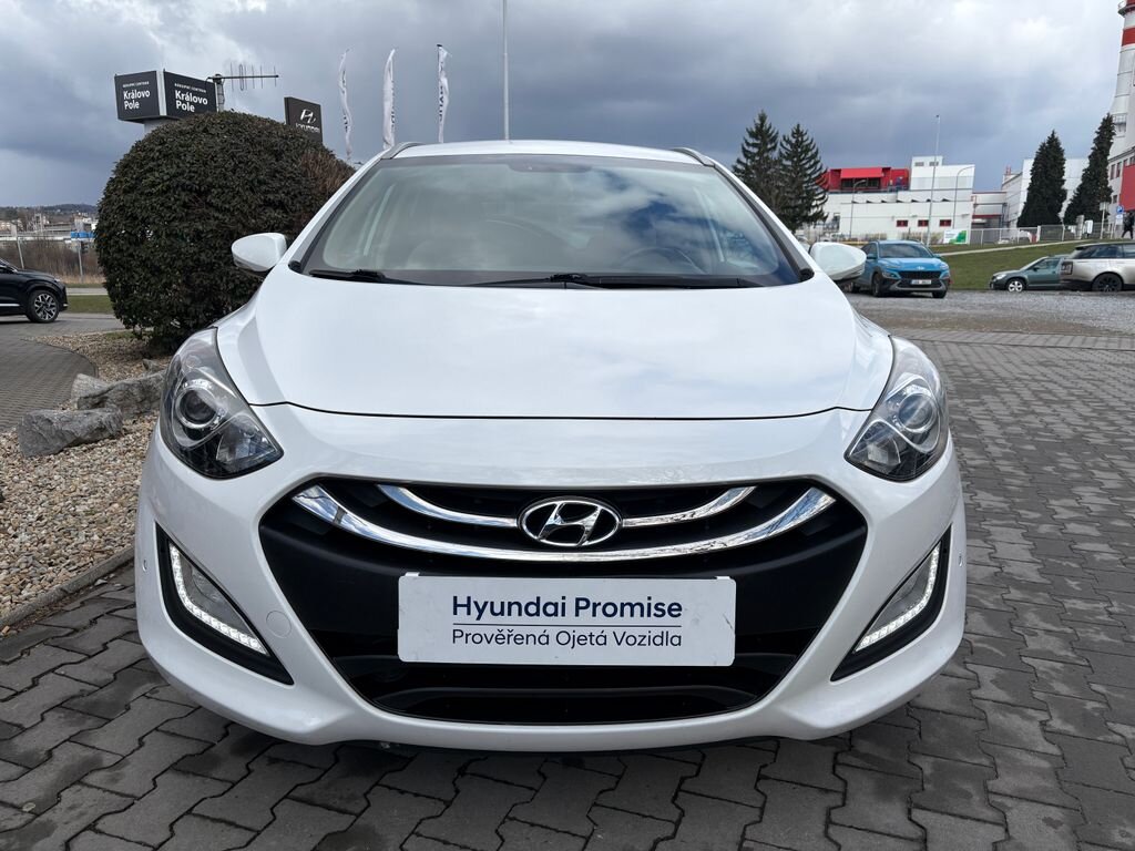 Hyundai i30 Kombi 1,6 l 99 kw