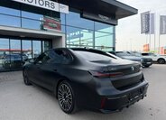 BMW Řada 7 Sedan / Limuzína 3,0 l 360 kw