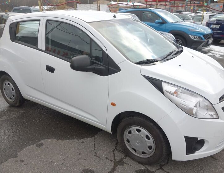 Chevrolet Spark 4