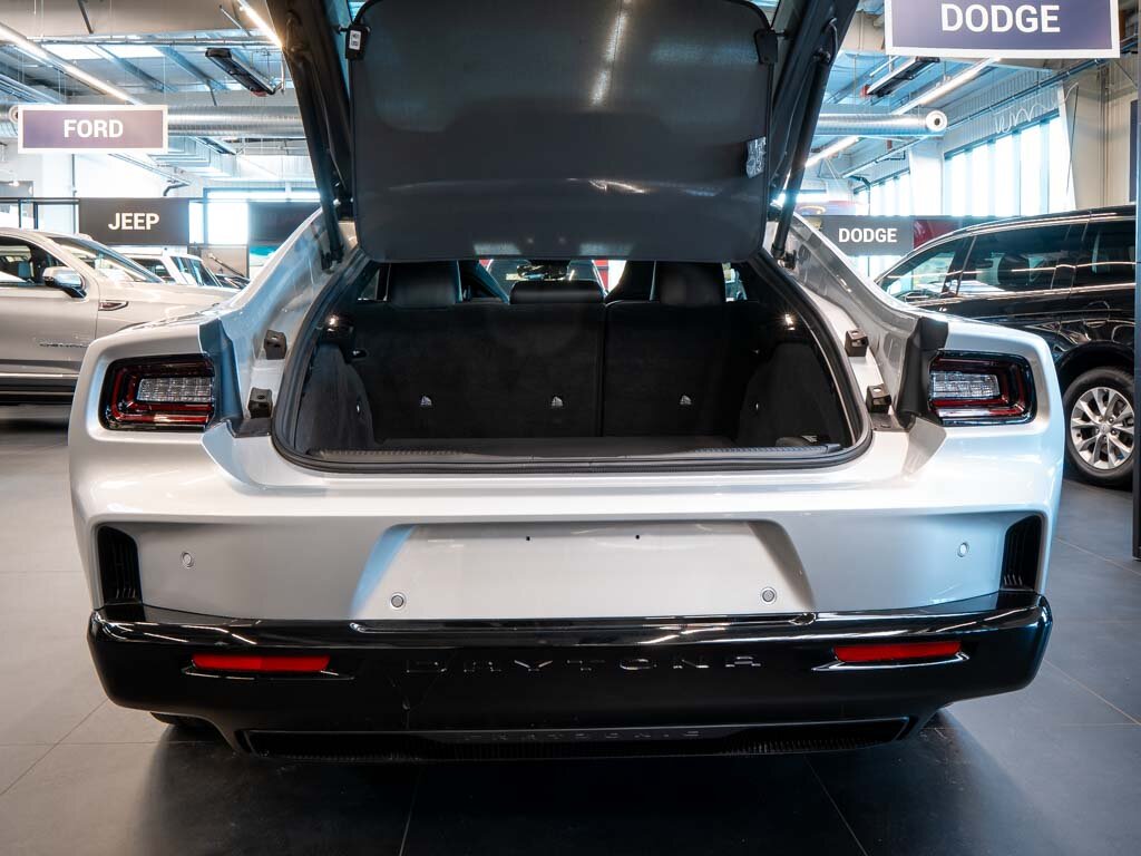 Dodge Charger Kupé 0,0 499 kw