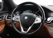 BMW Řada 7 Sedan / Limuzína 3,0 l 195 kw
