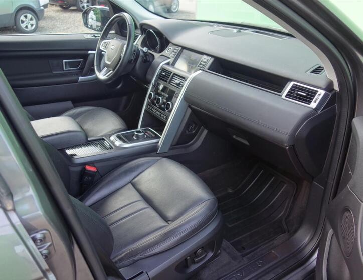 Land Rover Discovery Sport 31