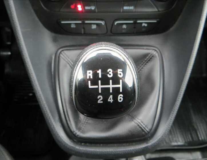 Ford Transit Connect Skříň 1,5 l 73 kw