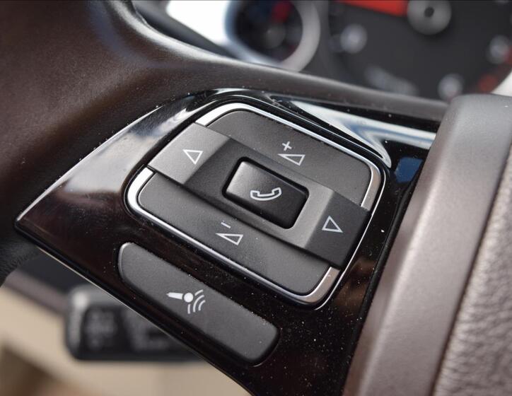 Volkswagen Touareg 44