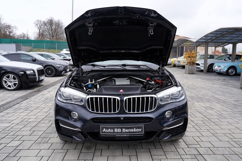 BMW X6 SUV / Terénní 3,0 l 280 kw