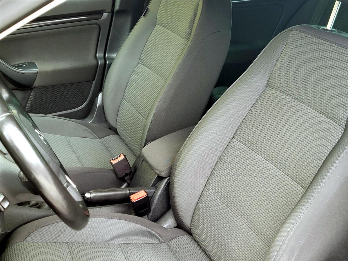 Volkswagen Golf Kombi 1,4 l 90 kw