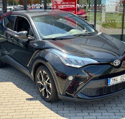 Toyota C-HR 4