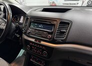 Volkswagen Sharan MPV 2,0 l 103 kw