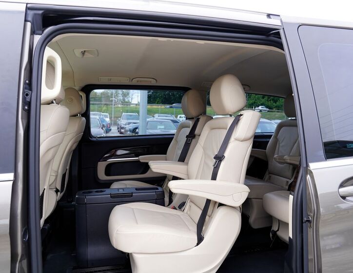 Mercedes-Benz Třídy V 28