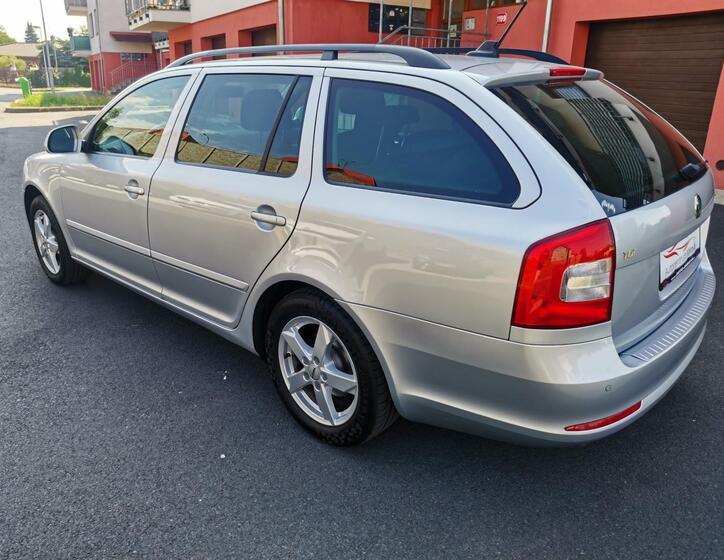 Škoda Octavia Kombi 2,0 l 0