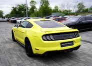 Ford Mustang 4